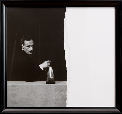 <p>Jan Vercruysse – ROSA, ROSA, ROSAE, ROSAE, ROSAM, ROSA / ROTA, 1983 (Part 3 of 5: photolithographic printing on paper, 60 x 57 cm)</p>
<p> </p>
©Photo: Van Abbemuseum