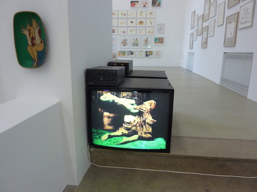 <p>Installation view</p>
&#169;image: AMVK