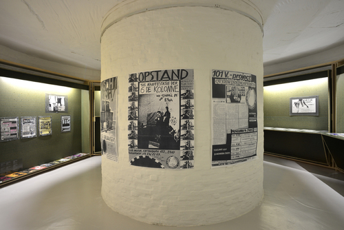 <p>Installation view</p>
&#169;image: AMVK