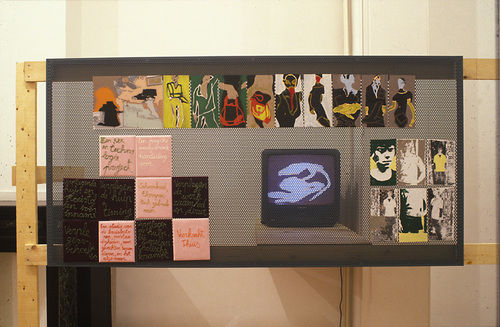 <p>Installation view</p>
&#169;image: AMVK