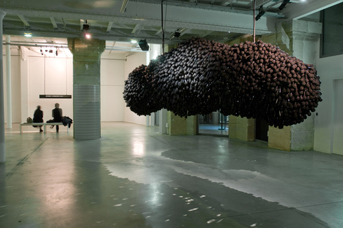 <p>Shilpa Gupta, <em>Singing Cloud </em>&<em> Untitled, </em>2008-2009</p>
© image: Louisiana Museum of Modern Art, Courtesy Louisiana Museum of Modern Art, Humlebæk, Denmark. Acquired with funding from The Augustinus Foundation