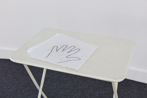 <div>
<p>Bernard Villers, <em>hand werpen</em>, Re-enactment performances ICC 1979 &amp; 1980, (07.10.2021)</p>
</div>
&#169;image:  We Document Art, Collection M HKA / Collection Flemish Community