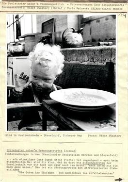 <p>SELBST-HILFE: WOHNEN &ndash; Die Proletarier unter &lsquo;m Trennungsstrich, 1971</p>
