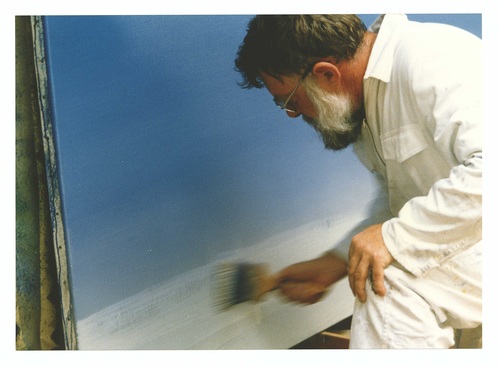 The artist painting 'Venus Saphira'