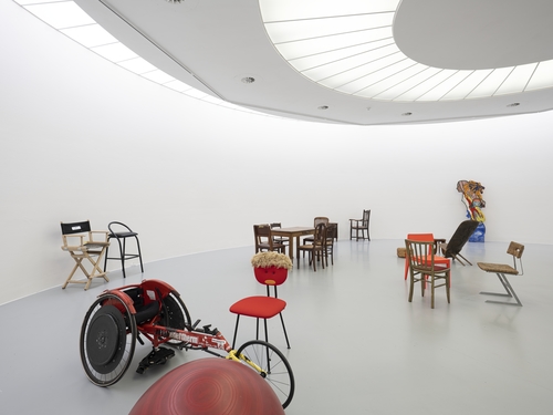 <p>Haegue Yang,&nbsp;<em>VIP&rsquo;s Union</em>, 2001-2022&nbsp;&nbsp;(installation view,<em> Museum in Motion</em>, 2022, M HKA)</p>
&#169; Haegue Yang. Photo: M HKA