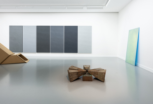 <p>Ann Veronica Janssens, <i>Magic Mirror Steel Blue</i>, 2022 (installation view&nbsp;<i>Ongoing</i>, M HKA, Antwerp, 2026)</p>© Ann Veronica Janssens — image: M HKA, 2026