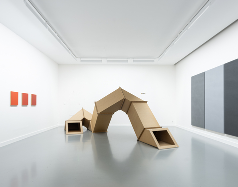 <p>Marthe Wéry, <i>Utrecht Après</i>, 1992 (installation view&nbsp;<i>Ongoing</i>, M HKA, Antwerp, 2026)</p>© de erven van Marthe Wéry — image: M HKA, 2026