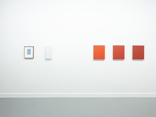 <p>Chris Reinecke, <i>Schutz gegen Anfassen</i>, 1970 (installation view <i>Ongoing</i>, M HKA, Antwerp, 2026)</p>© Chris Reinecke — image: M HKA, 2026