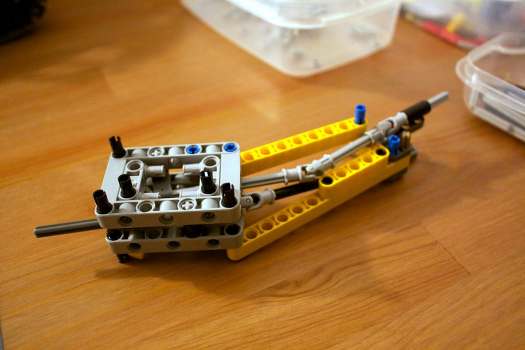 Lego 8043 excavator arm transmission axle housing