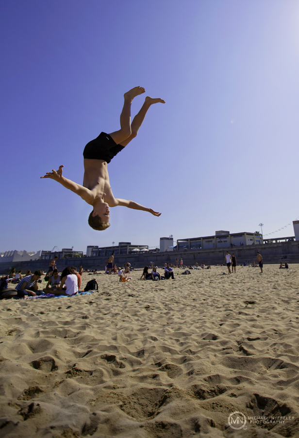 Flipping out Barcelona+(5) Trickin Out in BCN