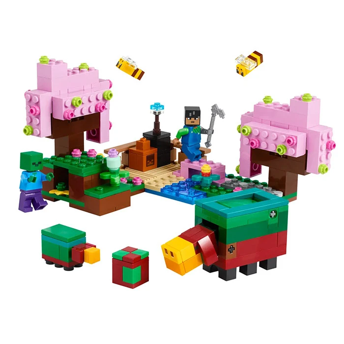 LEGO MineCraft Cherry Blossom Garden Toy 304 Pieces | Mind Games