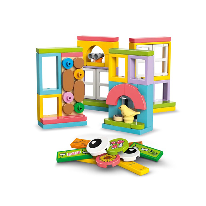 LEGO Friends Friendship Tree House Hangout 701 Pieces