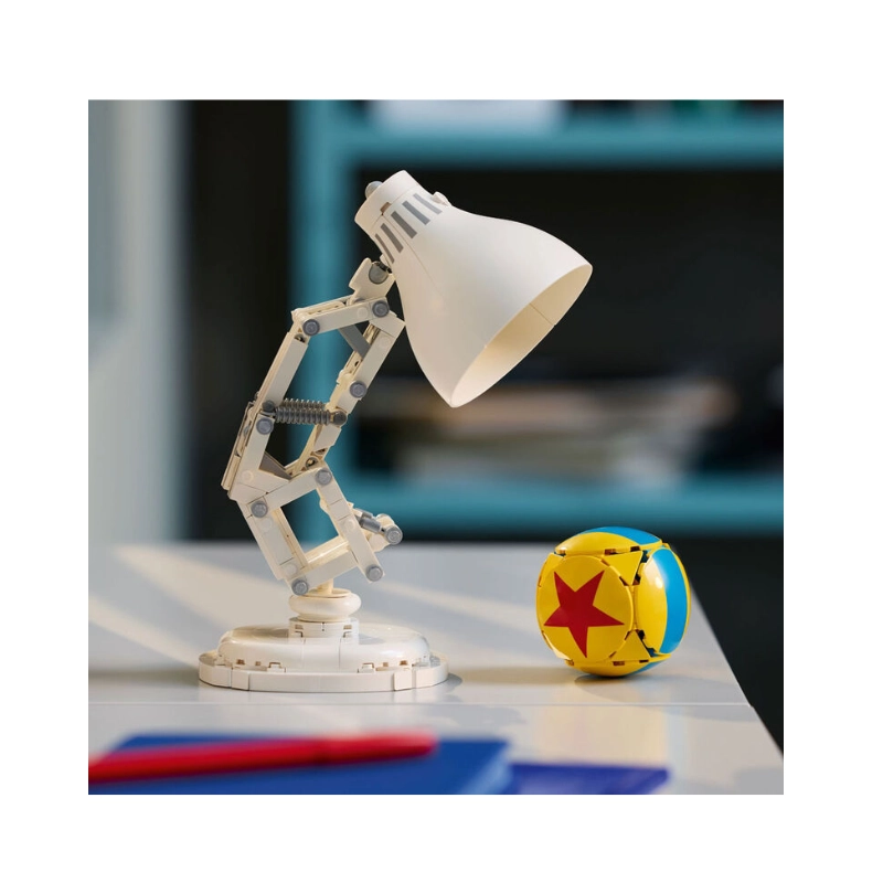 LEGO Ideas Disney Pixar Luxo Jr. (613 Pieces)