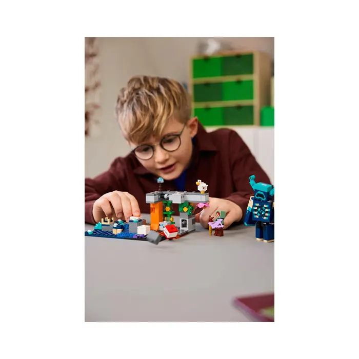 LEGO Minecraft The Warden Encounter 238 Pieces