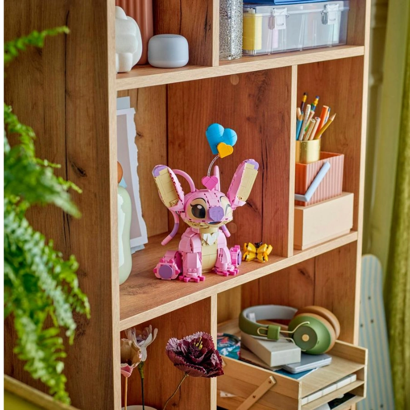 LEGO Disney™ Angel 784 Pieces