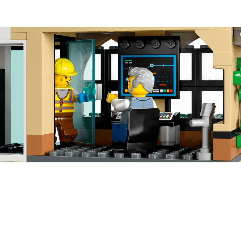 LEGO City Central Train Station 752 Pieces