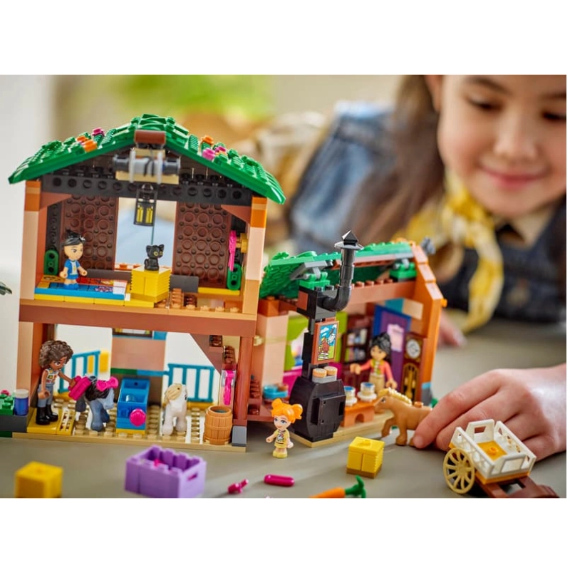 LEGO Friends Pony Ranch & Stable 727 Pieces