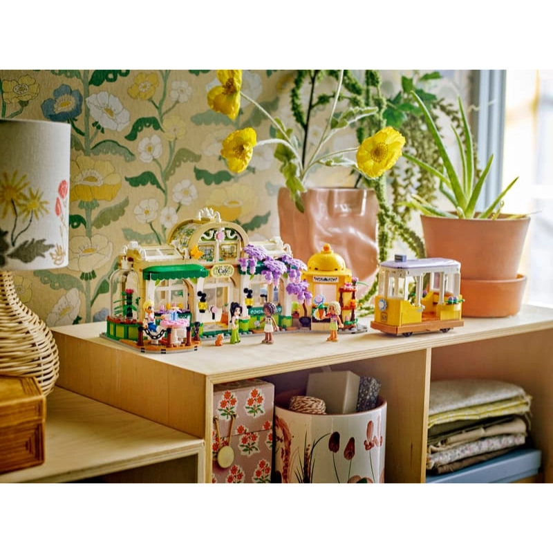 LEGO Friends Plant Café & Flower Shop 1138 Pieces