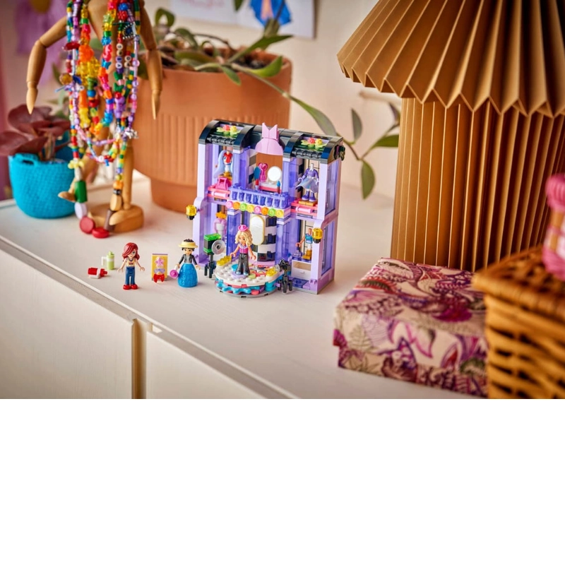 LEGO Friends Heartlake City Fashion Show  410 Pieces