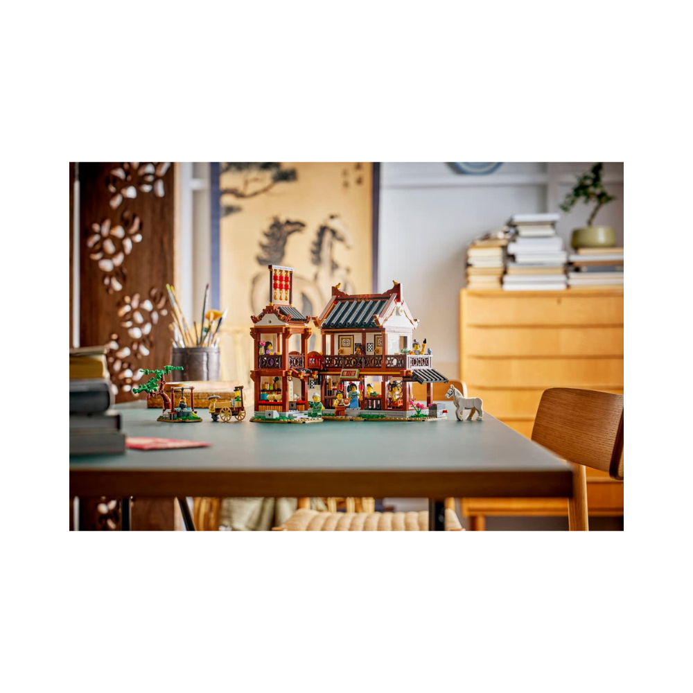 LEGO Ancient Moon-Gazing Inn 1530 Piece
