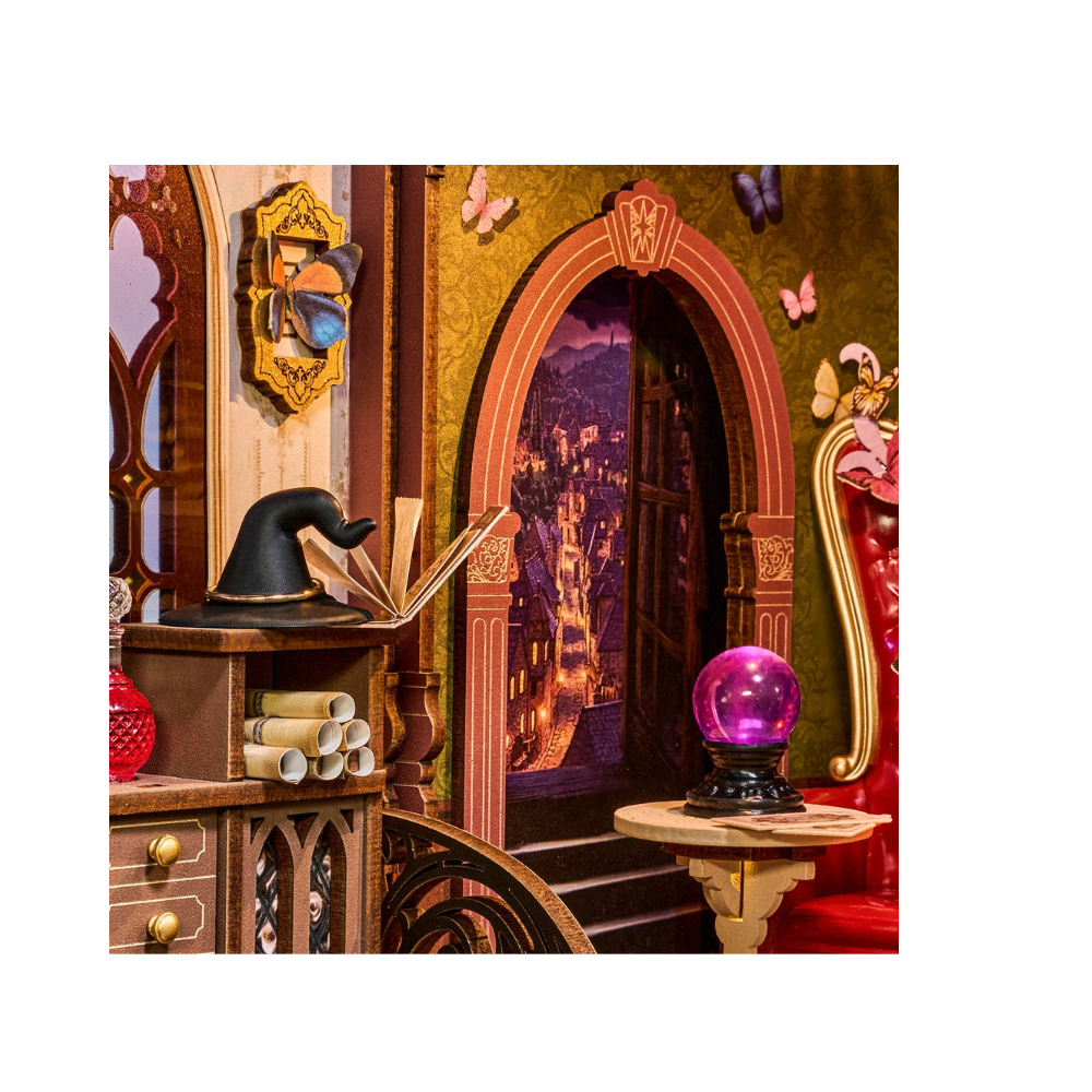 Robotime Rolife DIY Book Nook Kit – Magic Fantasy Corner