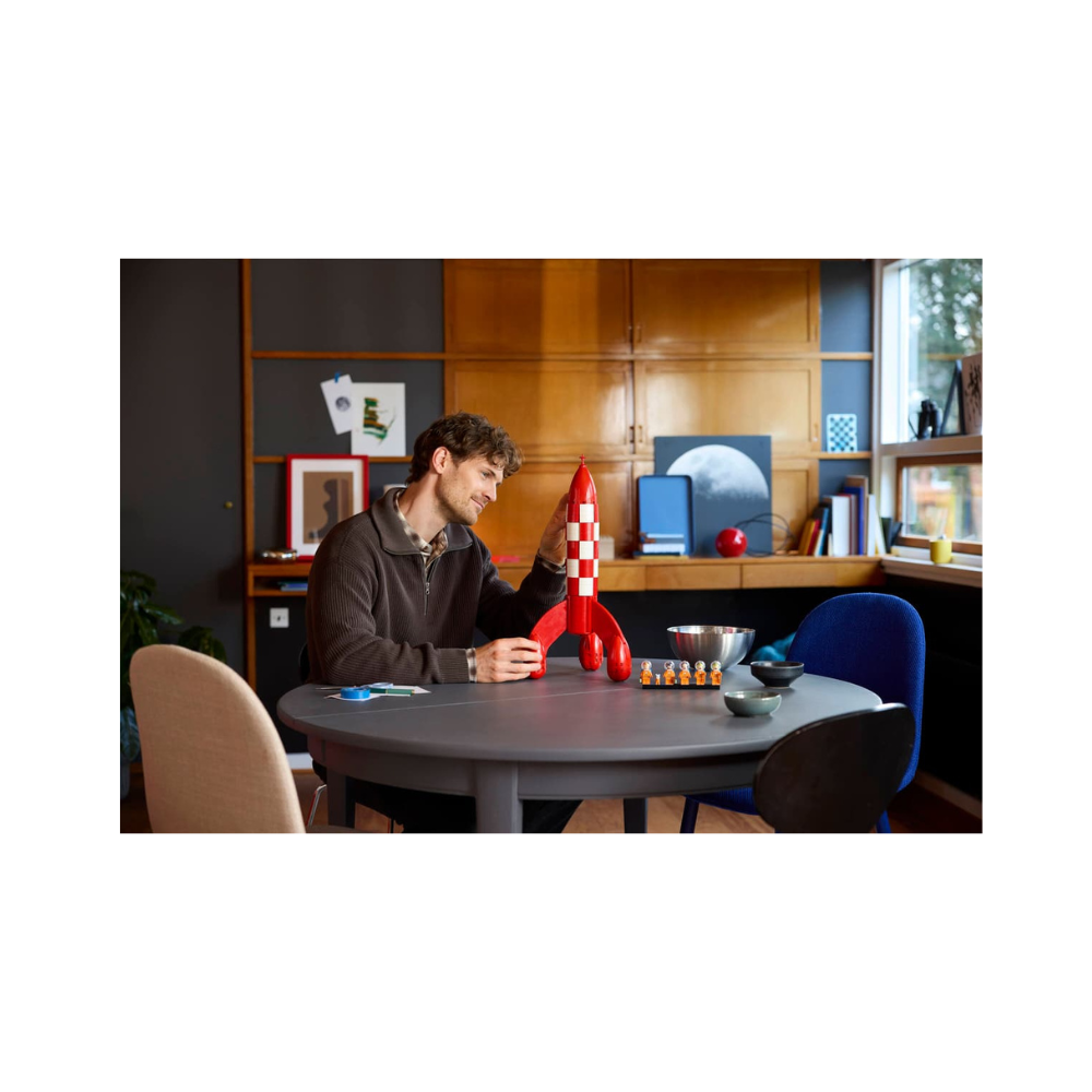 LEGO Ideas Tintin Moon Rocket 1283
Pieces