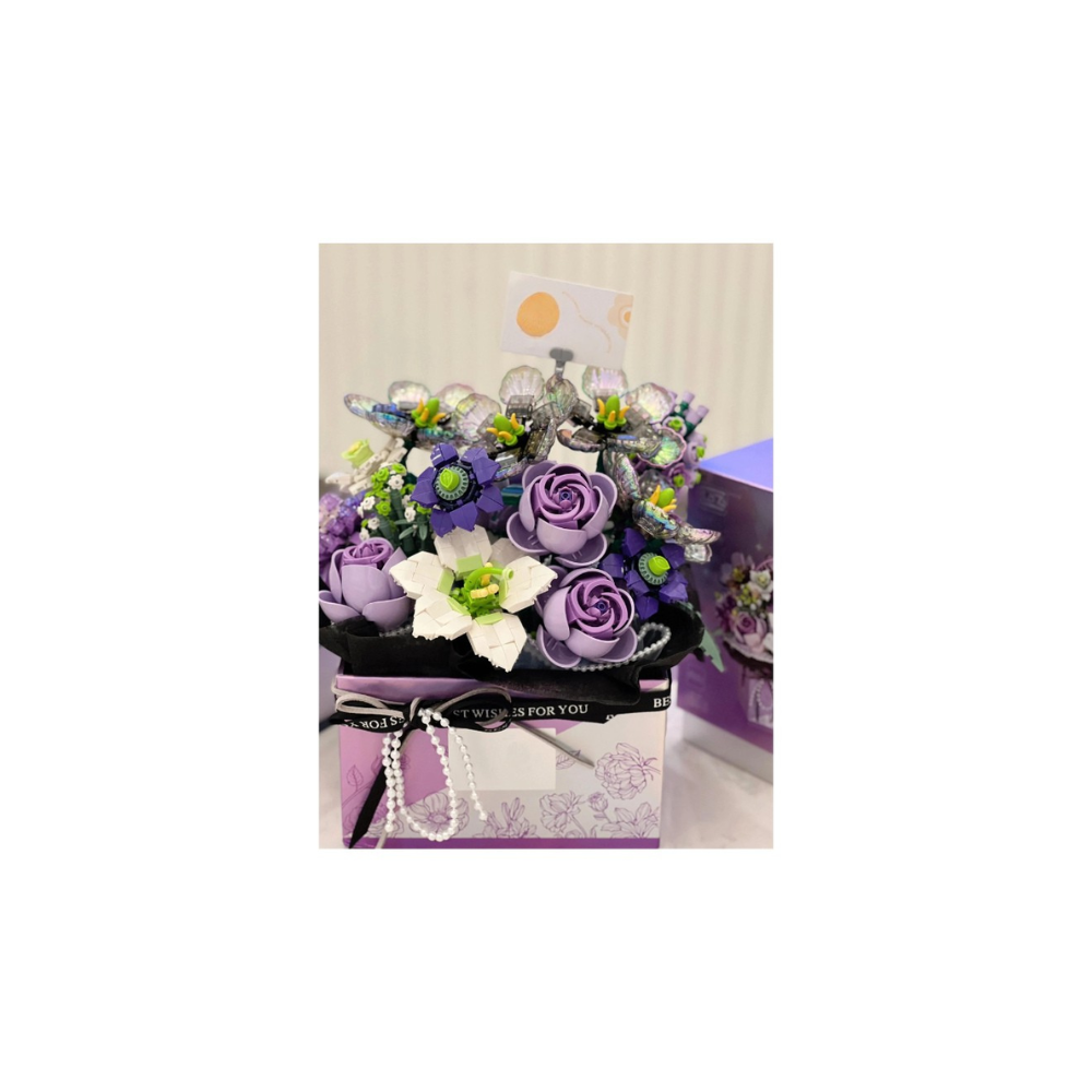 Gift Box Purple Flower Building Set – 1,179 Pieces