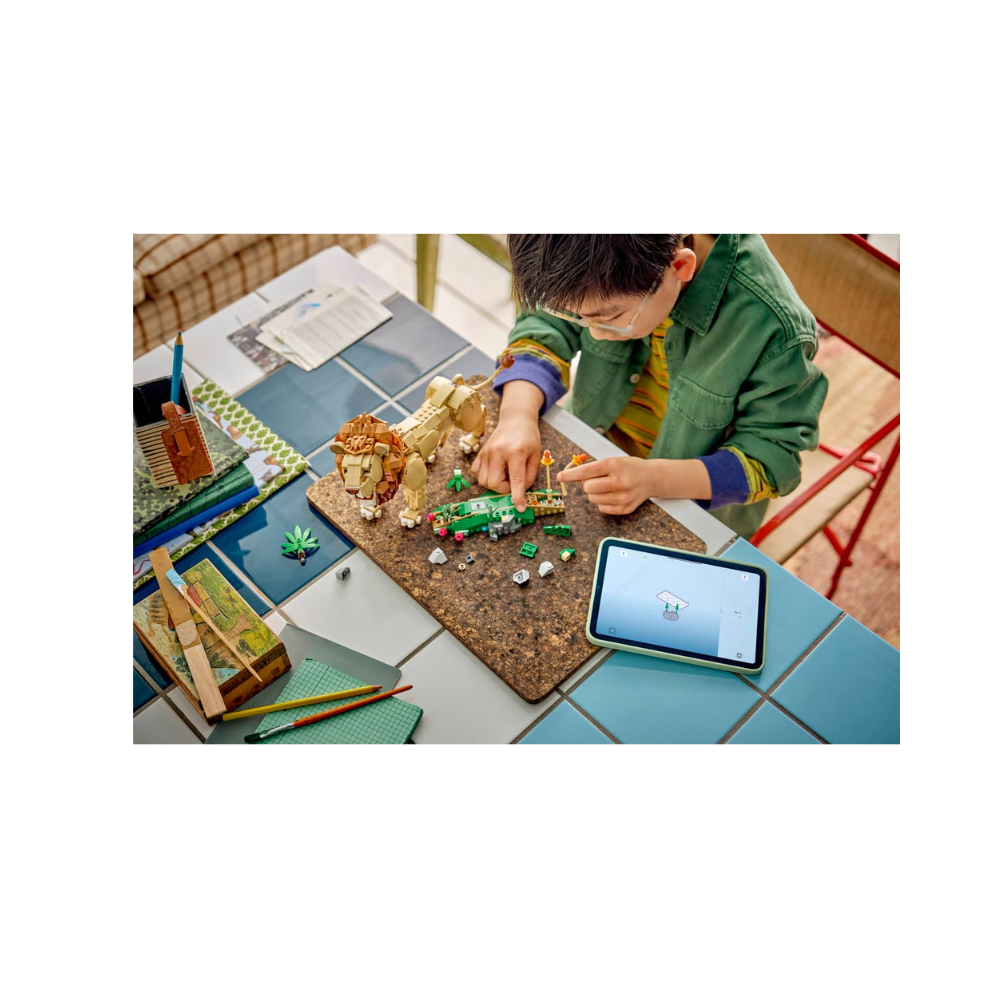 LEGO Creator 3-in-1 Wild Animals: Majestic Lion 839 Pieces