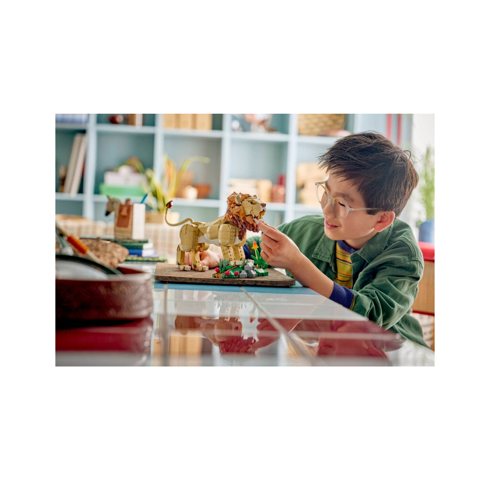 LEGO Creator 3-in-1 Wild Animals: Majestic Lion 839 Pieces