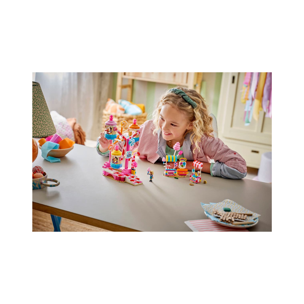LEGO Friends Candy & Cupcake Ferris Wheel 602 Pieces