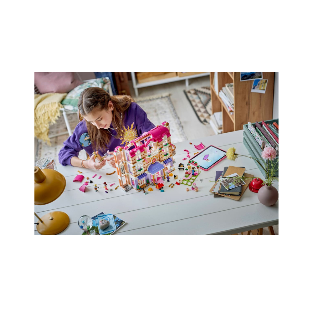 LEGO Friends Heartlake City Grand Hotel 1406 Pieces