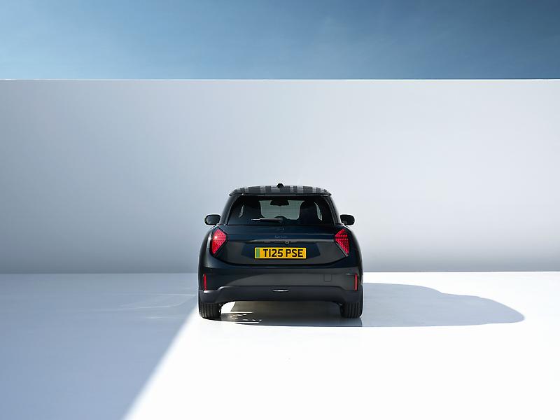 MINI Paul Smith Edition - Midnight Black