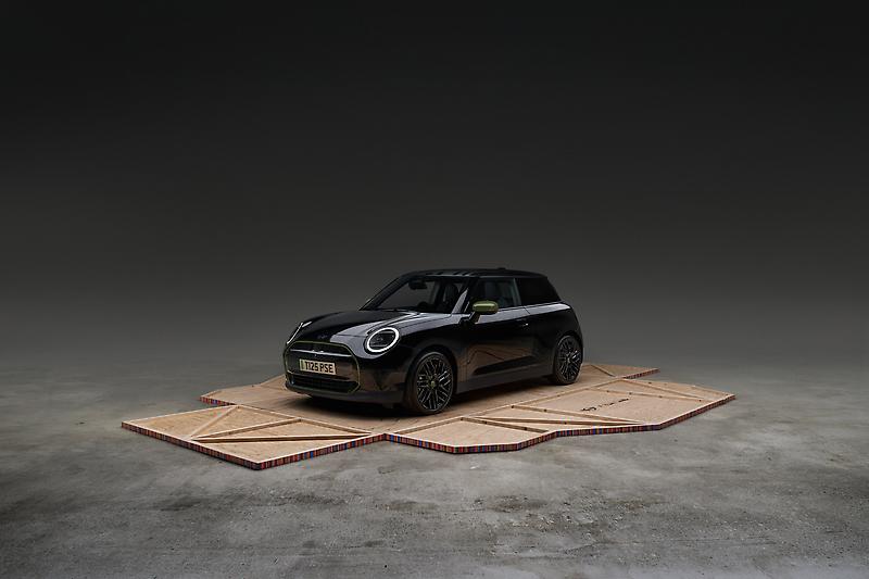 MINI Paul Smith Edition - Midnight Black
