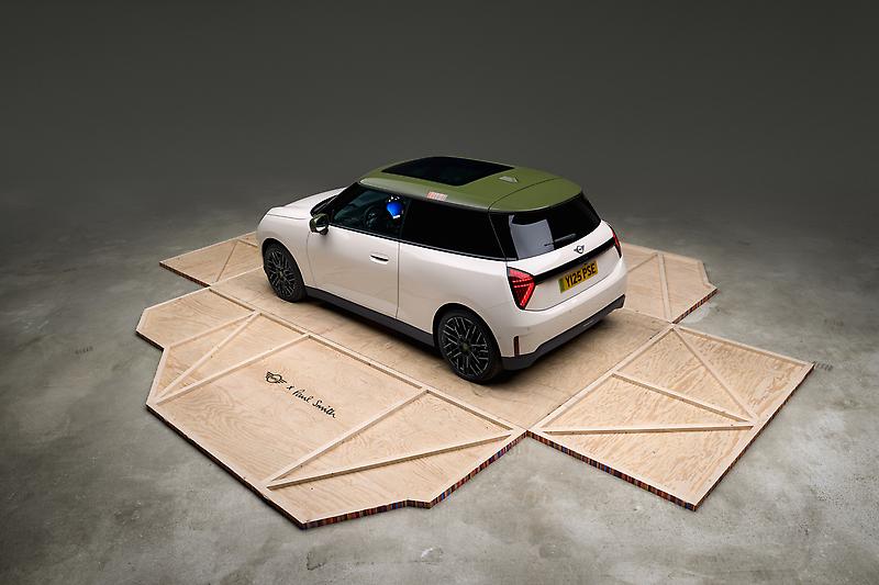 MINI Paul Smith Edition - Inspired White