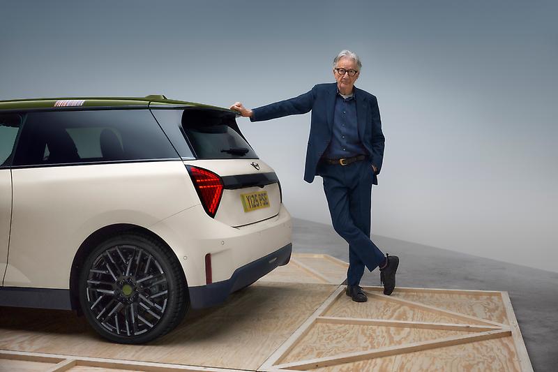 Sir Paul Smith und die MINI Paul Smith Edition