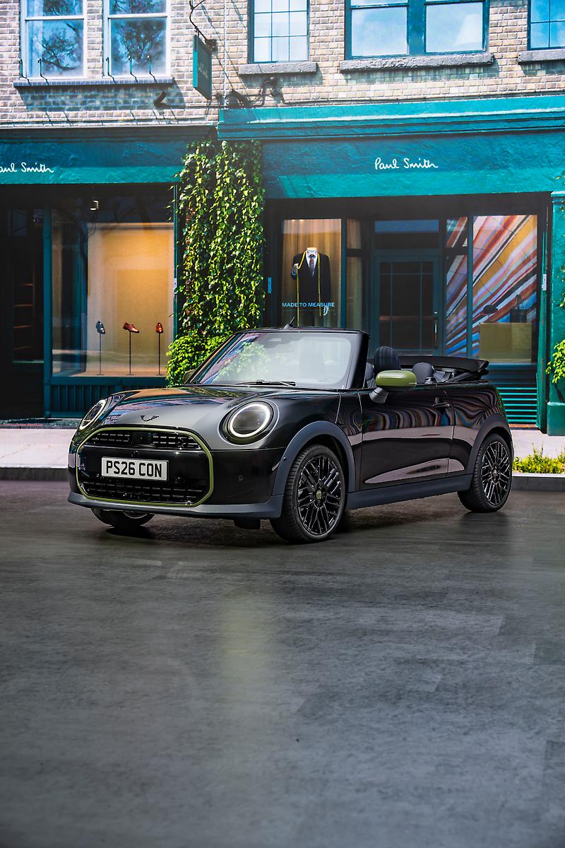 The MINI Cooper Convertible Paul Smith Edition