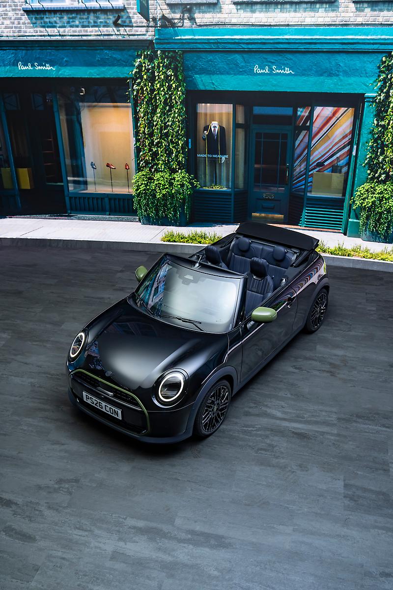 The MINI Cooper Convertible Paul Smith Edition