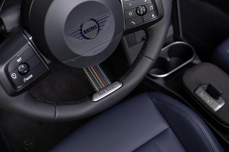 The MINI Cooper Convertible Paul Smith Edition