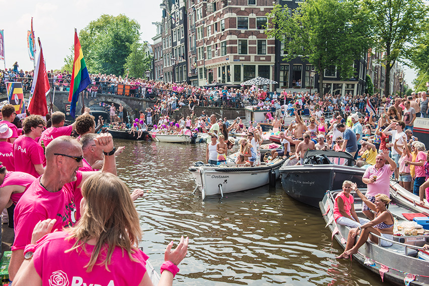 gay cruises