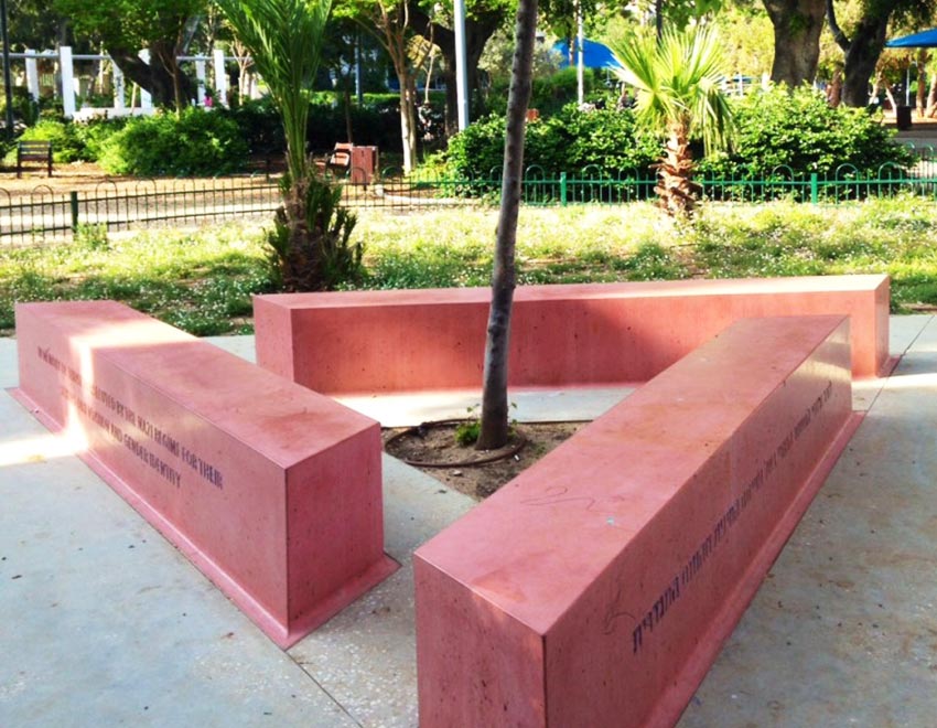 top 10 gay monuments