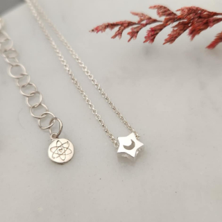 Collar Estrella Punto de Luz