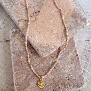 COLLAR PERLAS ROSA DIJE FELINO