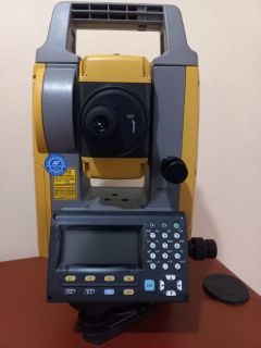 ESTACION TOTAL TOPCON MODELO GM55