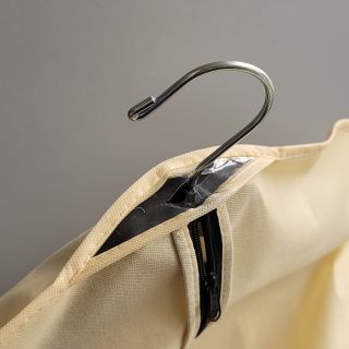 Porta Terno Con Ventana TELA/TELA  Beige