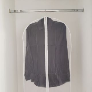 Porta Terno Plástico / Plástico