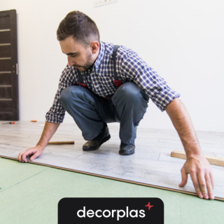 SERVICIO DE INSTALACIÓN DE ZOCALOS DE SPC Y LAMINADO (1mts)