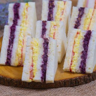 triplecito aceituna tocino huevo tomate