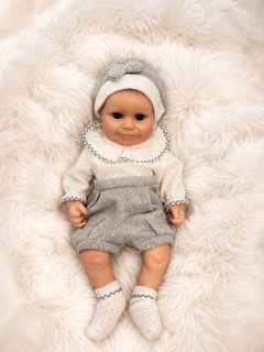 BEBE REBORN SILICONA MANU 42 CM PLOMO