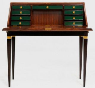 DM ESCRITORIO TAKUMI