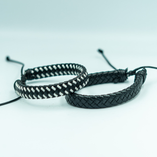 Pulsera de Cuero Trenzado Sin broche (Azul negro, Rojo negro, blanco negro y negro)